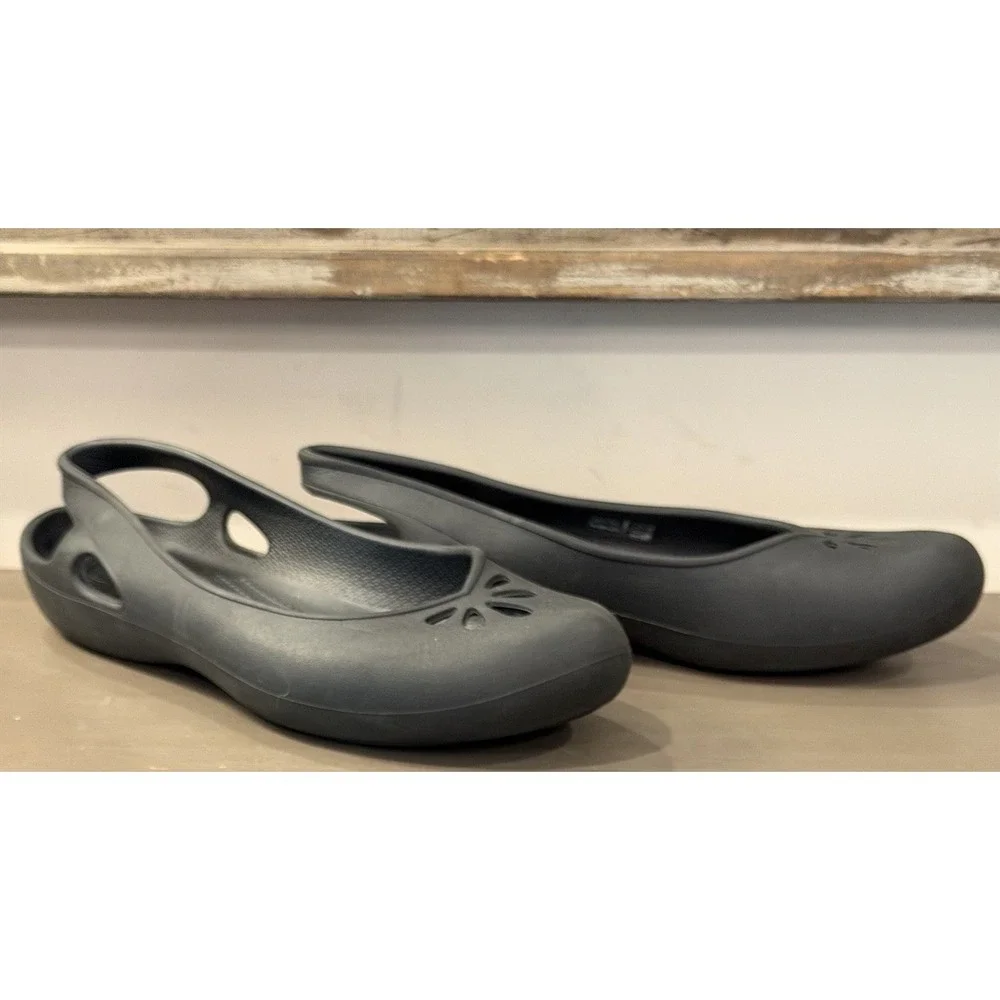 Crocs Taylor Slingback Women's Size 9 Black Comfort Flat Slip On Shoes